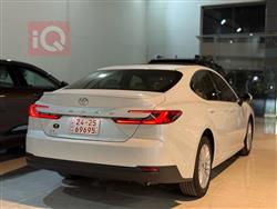 تۆیۆتا کامری